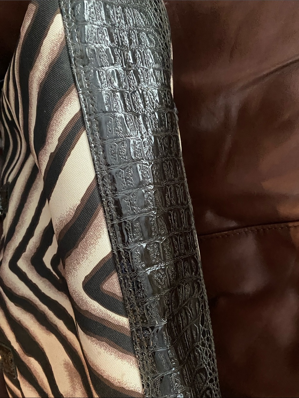 Zebra-Print Tote Bag in Brown and Cream - Picture 5 of 9